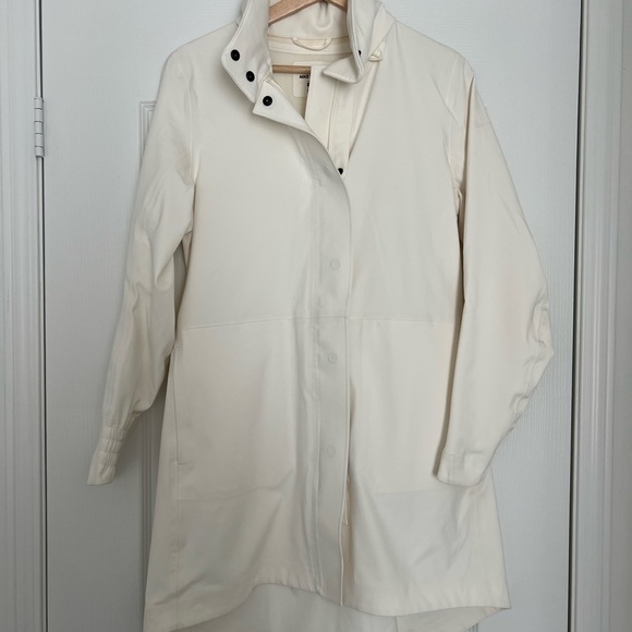 Nike Hypershield Jacket - Picture 1 of 2